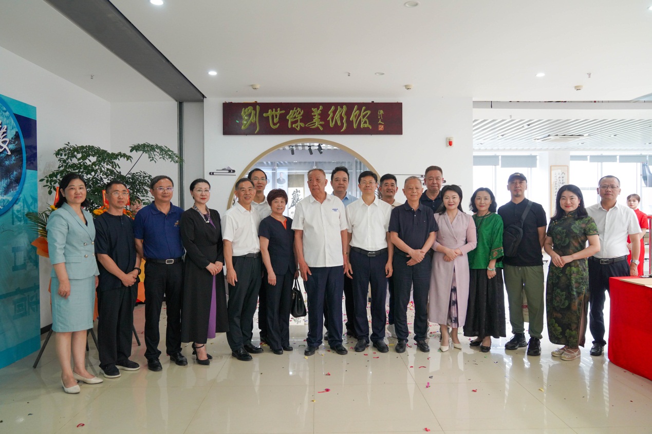 说明: C:\Users\ADMINI~1.USE\AppData\Local\Temp\360zip$Temp\360$1\DSC08496.jpg